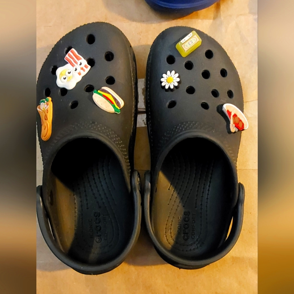 Girl Crocs